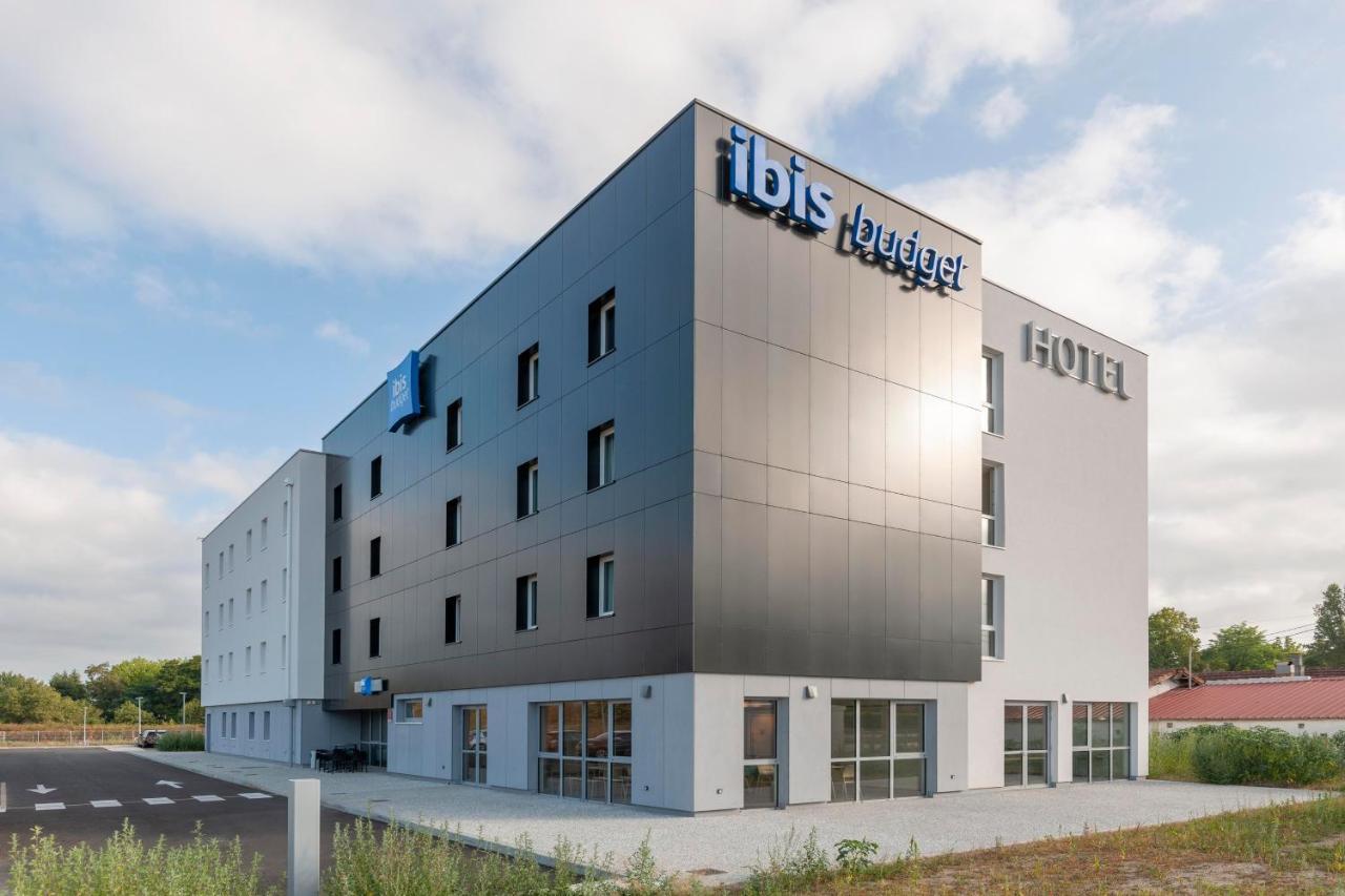 Ibis Budget Mont De Marsan Exterior photo